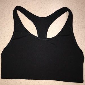 🌴3/$20 Old Navy Active Sports Bra Black